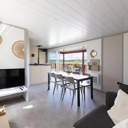 Oihana Grand De 2 A 6 Pers, Parentale, 2 Sdb, Climatise, Piscine Vue Et Calme A Hasparren-pays Basque